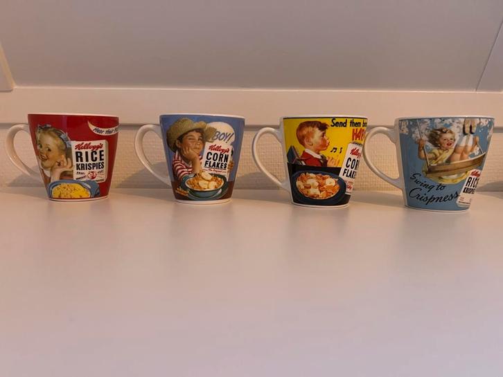 Kellogg's Vintage Mokken Set van 4, Huis en Inrichting, Keuken | Servies, Zo goed als nieuw, Kop(pen) en/of Schotel(s), Overige stijlen