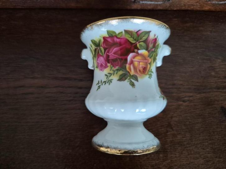 Royal Albert - Lepelvaasje - Old Country Rose, Antiek en Kunst, Antiek | Servies los, Ophalen of Verzenden