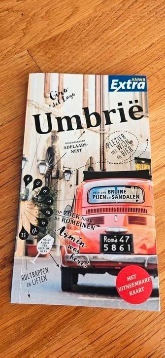 ANWB Extra  Umbrië Italië - met kaart, Boeken, Reisgidsen, Zo goed als nieuw, Reisgids of -boek, Europa, ANWB, Ophalen of Verzenden