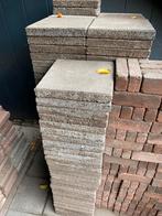 Gratis stoeptegels, Ophalen, Zo goed als nieuw, Beton, Klinkers