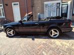 Ford Escort 1.6 Xr3i Cabrio U9 1988 Zwart, Auto's, Voorwielaandrijving, Escort, 4 cilinders, Cabriolet