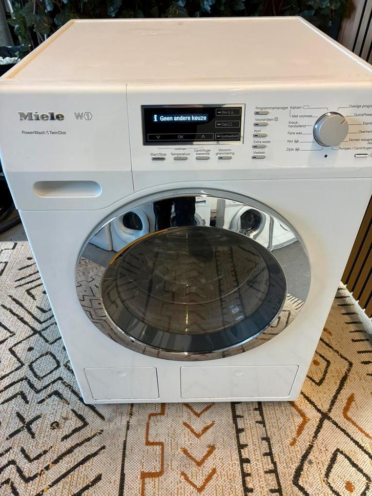 Miele W1 TwinDos & PowerWash 1600 toeren 8kg, Witgoed en Apparatuur, Wasmachines, Gebruikt, Voorlader, 8 tot 10 kg, 85 tot 90 cm