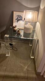 Vintage glas met plexi poten bijzettafel, Huis en Inrichting, Tafels | Sidetables, 50 tot 100 cm, Rond, Ophalen of Verzenden, 25 tot 50 cm