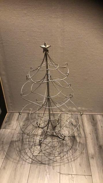 Metalen kerstboom decotree 95cm x 66cm beschikbaar voor biedingen