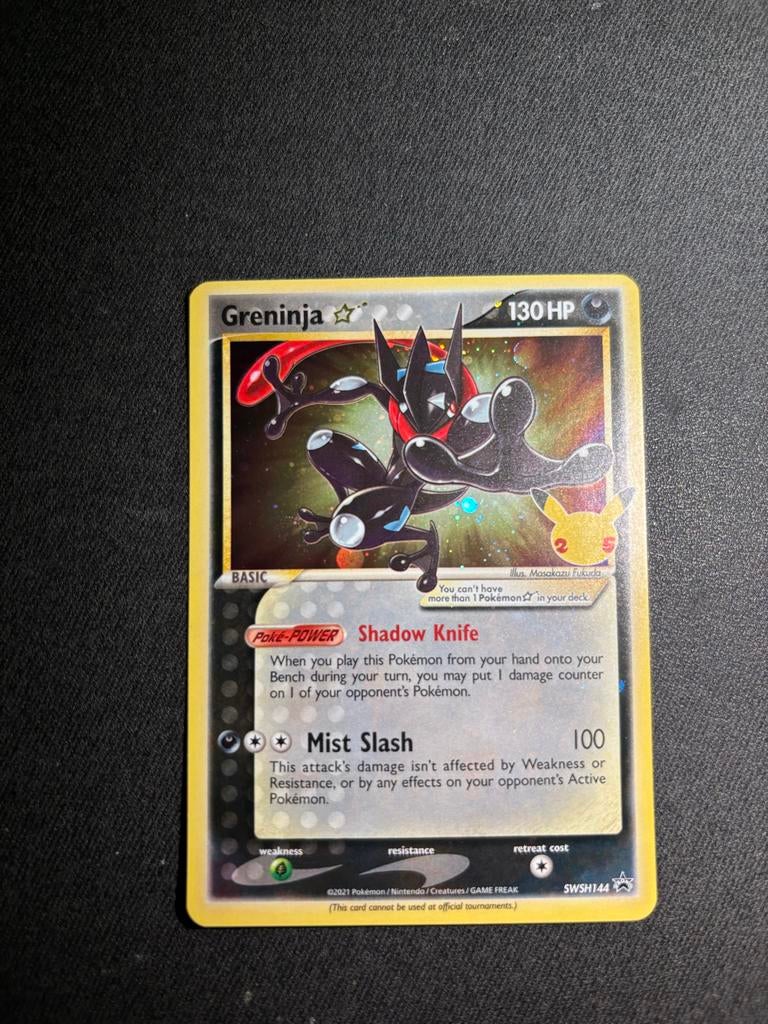 Greninja gold star Pokémon Kaart 25th Celebrations, Hobby en Vrije tijd, Verzamelkaartspellen | Pokémon, Ophalen of Verzenden