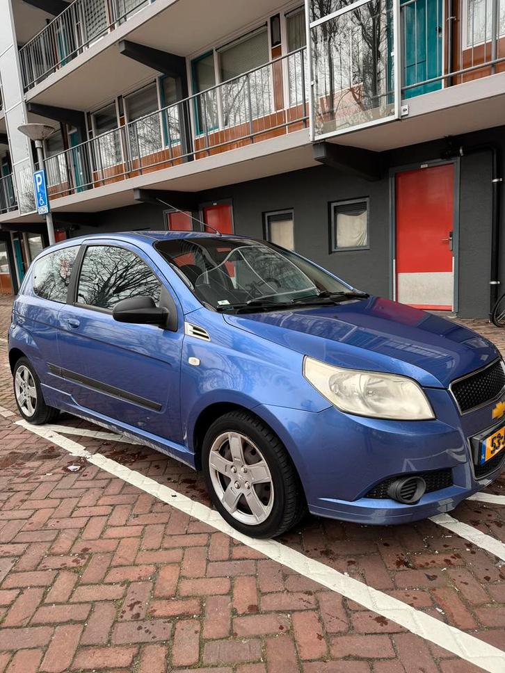 Chevrolet Aveo 1.4 16V 3D 2009 APK gekeurd en nieuwe ACCU!, Auto's, Chevrolet, Particulier, Aveo, Airbags, Airconditioning, Alarm