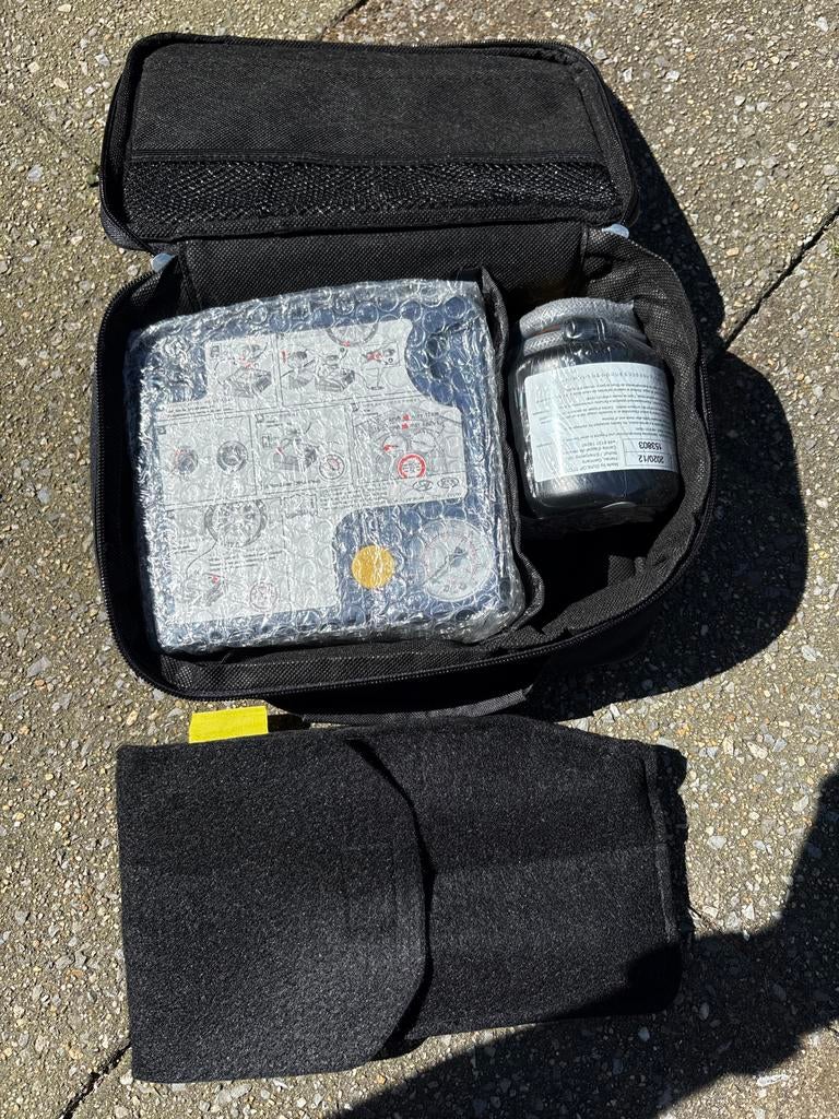 Tire Mobility Kit - Bandenreparatieset, Ophalen of Verzenden, Zo goed als nieuw