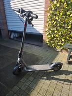 Elektrische step, Fietsen en Brommers, Steps, Ophalen, Zo goed als nieuw, Elektrische step (E-scooter)