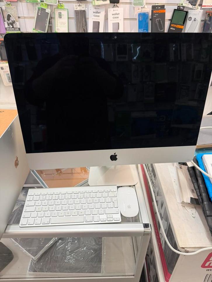 imac 21.5inc 2015 1tb zgan zo mee prijs, Computers en Software, Apple Desktops, Zo goed als nieuw, iMac, HDD, 2 tot 3 Ghz, 8 GB