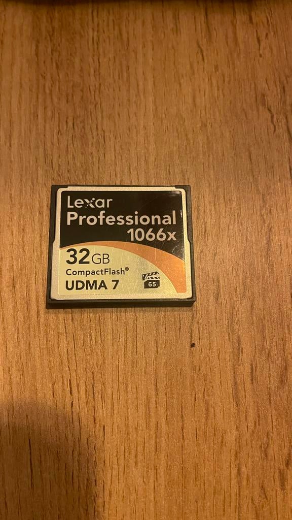 Lexar Professional 32GB 1066x, Ophalen of Verzenden, Zo goed als nieuw, Fotocamera, 32 GB