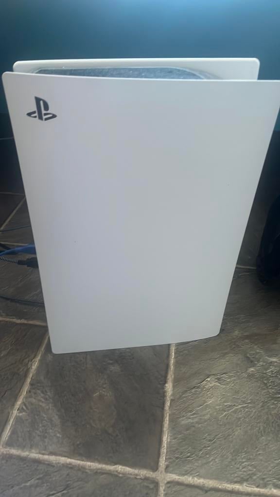 Ps5 met bijhorende spullen zo goed als nieuw, Ophalen, Zo goed als nieuw