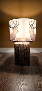 Schemerlamp hout met rendier kap, Huis en Inrichting, Ophalen of Verzenden, Zo goed als nieuw, Hout / dieren, Minder dan 50 cm