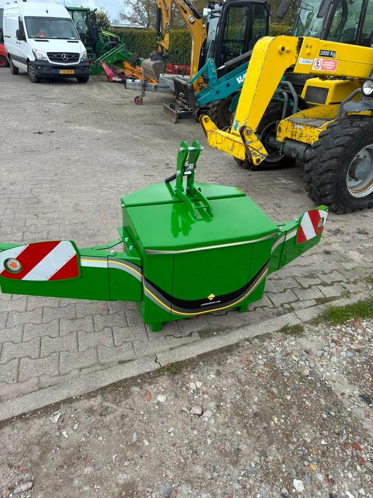Front bumpers / agri bumper 600kg, Ophalen, Gebruikt, Meer dan 10000, Meer dan 160 Pk