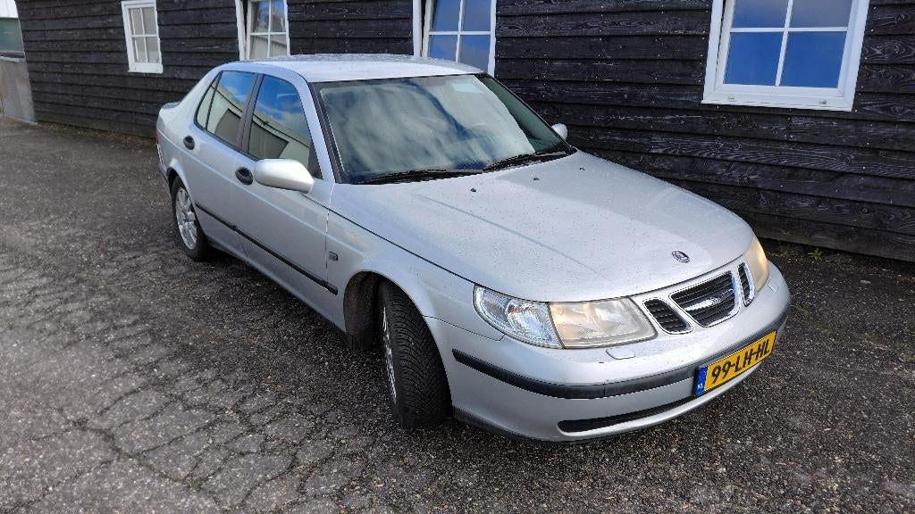 Leuke Saab 9-5 voor de vakantie of gewoon om in te toeren, Auto's, Saab, Voorwielaandrijving, Stof, 1800 kg, 4 cilinders