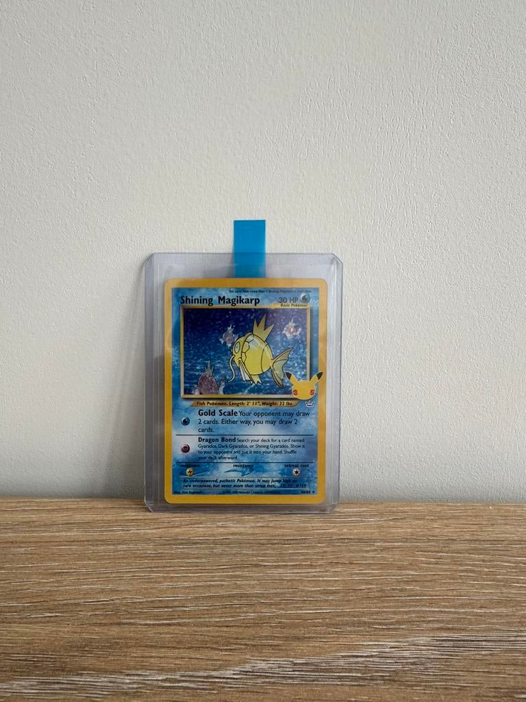 Pokemon Shining Magikarp 66/64 Holo Celebrations 25th Stamp, Ophalen of Verzenden, Nieuw, Losse kaart, Foil
