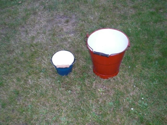 Vintage rode melk emmer en blauw emmertje, Ophalen of Verzenden, IJzer, Met handgreep