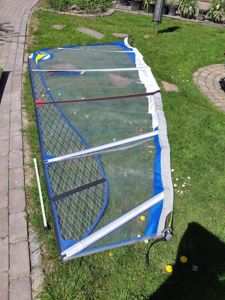 Windsurfen windsurfzijl zijl (prijs voor 3 samen of bieden), Watersport en Boten, Windsurfen, Ophalen of Verzenden, Gebruikt, Minder dan 5 m²