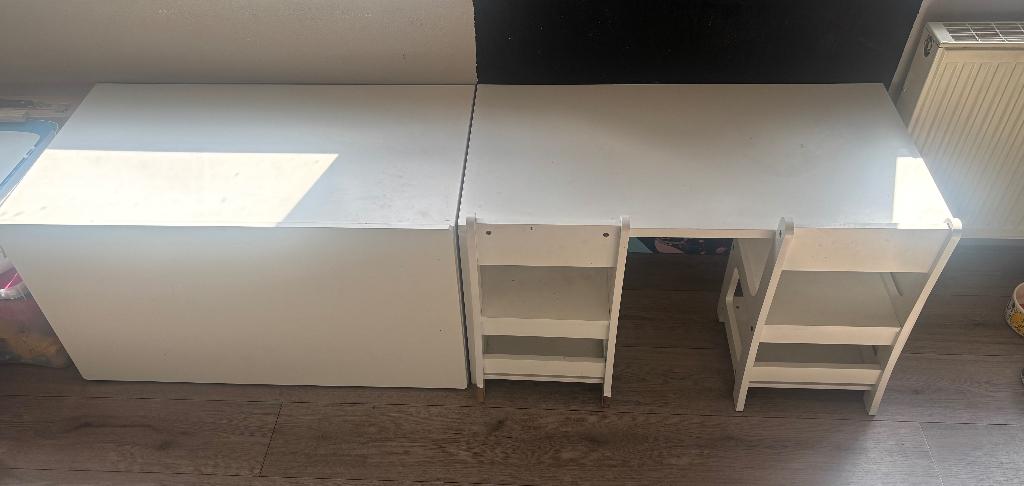 IKEA kinderbureautjes met la, Gebruikt, Minder dan 75 cm, 50 tot 70 cm, Ophalen