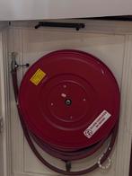 Brandslanghaspels: Nieuw en gebruikt, beide gekeurd in 2012, Ophalen, Zo goed als nieuw, Brandblusser