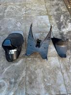 Peugeot Vivacity onderdelen: zadel, treeplank, kap, Fietsen en Brommers, Ophalen of Verzenden, Gebruikt, Zadel, Peugeot