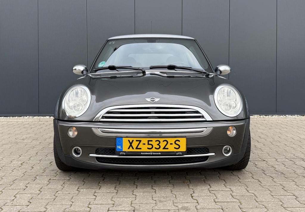 Mini Mini 1.6 Cooper Chili Panorama Dak Cruise APK, Auto's, Voorwielaandrijving, Gebruikt, Zwart, 4 cilinders