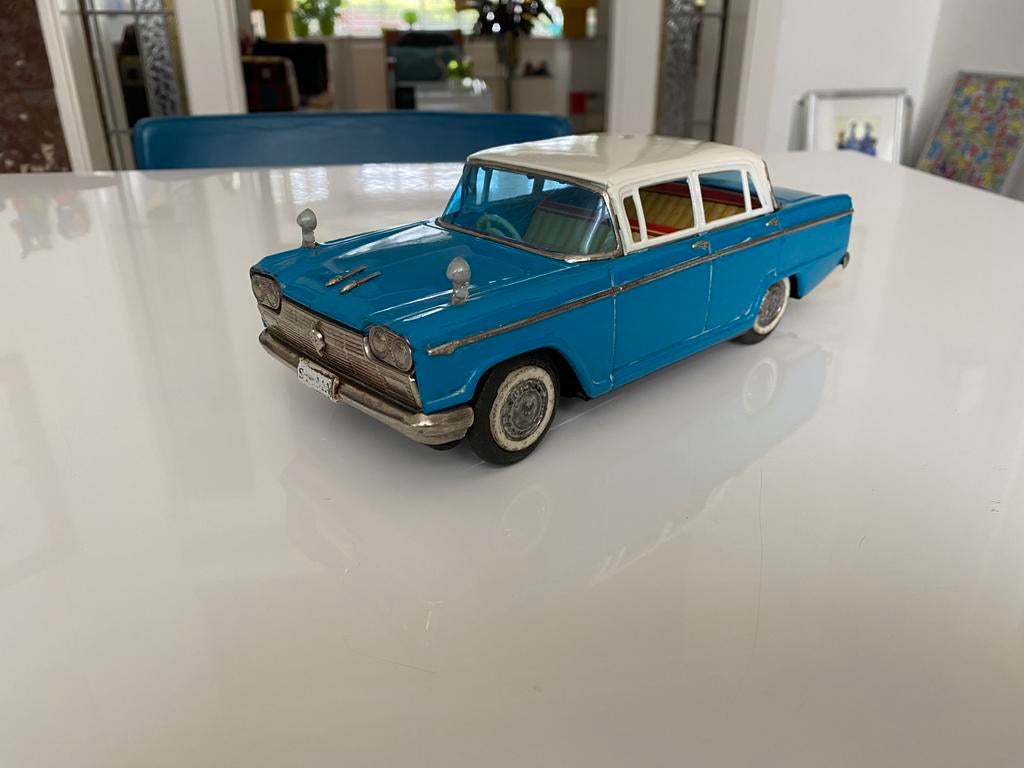 Blikken Datsun/Nissan Cedric., Antiek en Kunst, Antiek | Speelgoed, Ophalen of Verzenden