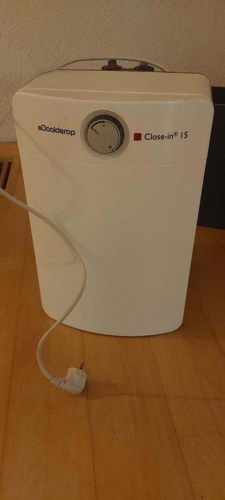 Daalderop Close-in 15 Boiler - 15 liter, Doe-het-zelf en Verbouw, Geisers en Boilers, Ophalen, Gebruikt, Aardgas, Boiler