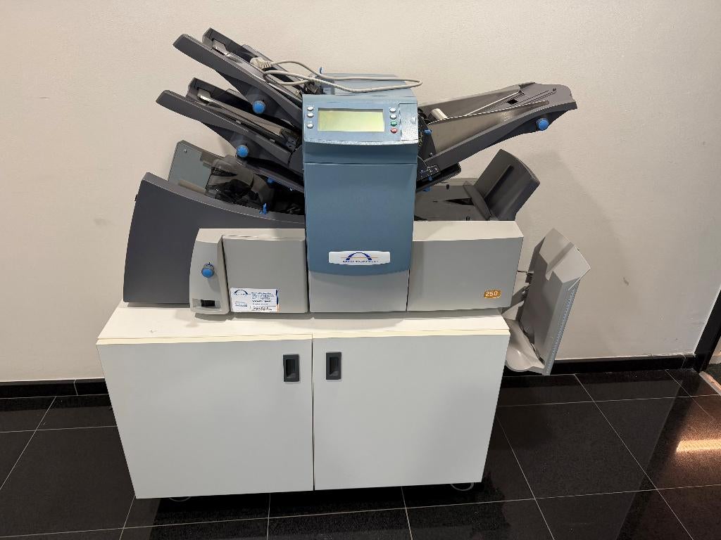 Multipost couverteermachine, Ophalen, Gebruikt
