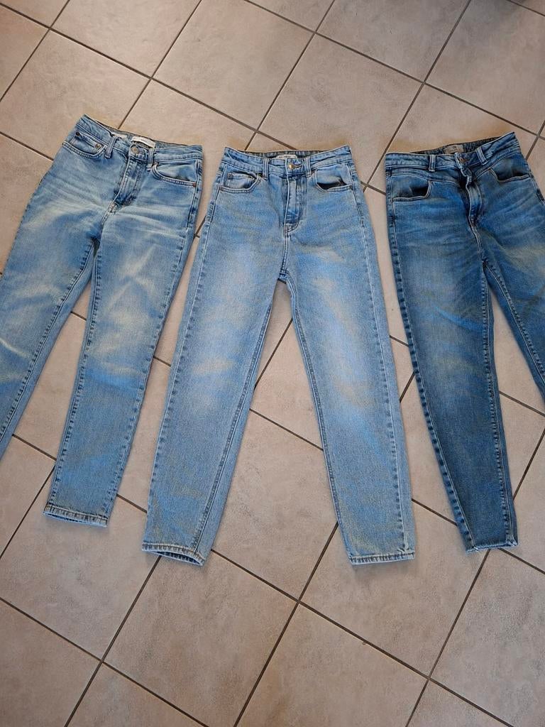 3 spijkerbroeken - MNG en Pull&Bear - Maat 34 & 27, Kinderen en Baby's, Kinderkleding | Maat 170, Ophalen of Verzenden