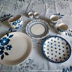 Servies met blauwe print/bloemen van Hema, Ophalen of Verzenden, Porselein, Overige stijlen, Compleet servies
