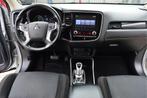 Mitsubishi Outlander 2.4 PHEV Pure O.a: Haak, PDC, Camera, K, Automaat, Stof, 4 cilinders, LED verlichting