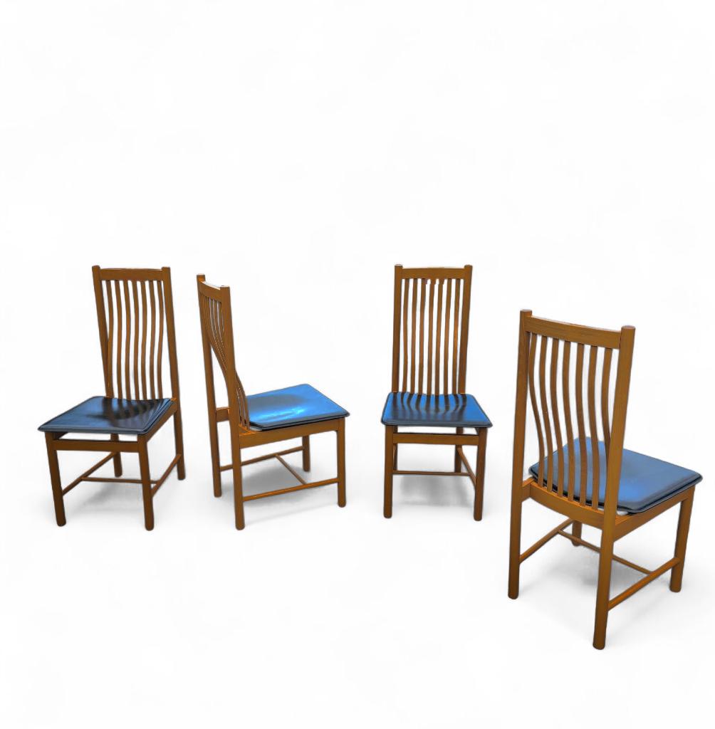 4 x Bros Nova chairs / leather seats, Ophalen, Gebruikt, Bruin, Postmodern