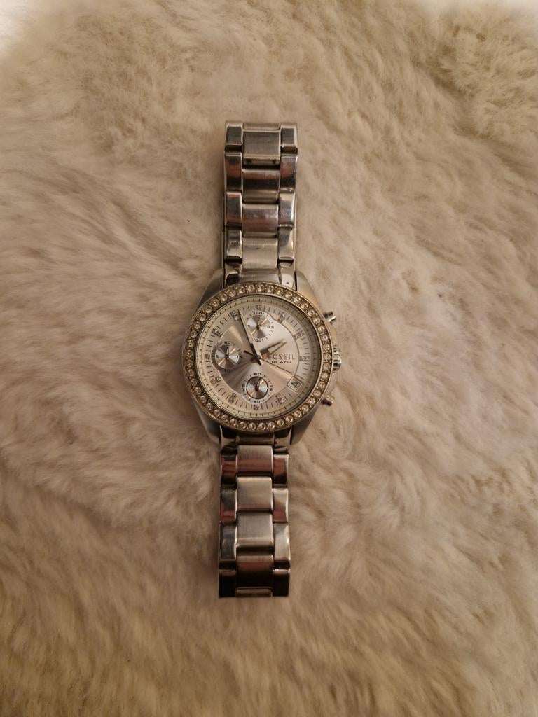 Stijlvol Fossil dameshorloge met strass en stalen band, Sieraden, Tassen en Uiterlijk, Horloges | Dames, Ophalen, Staal, Gebruikt