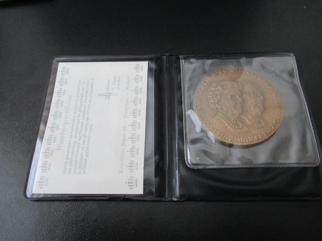 Gouden huwelijk koningin Juliana en prins Bernhard, Postzegels en Munten, Ophalen of Verzenden, Brons, Nederland