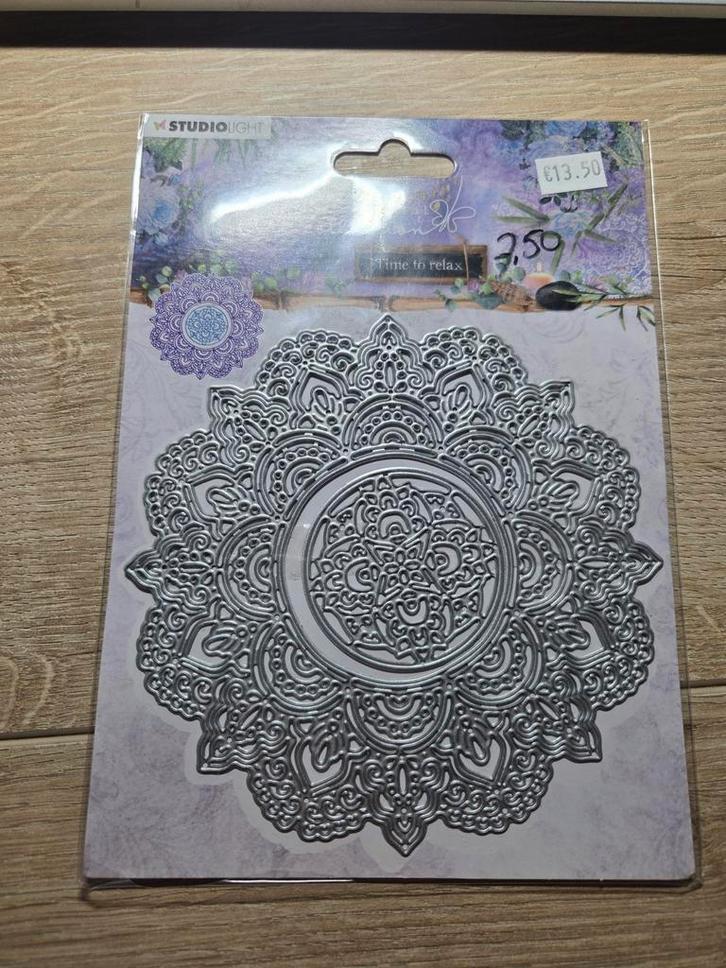mal Studiolight mandala, Hobby en Vrije tijd, Kaarten | Zelf maken, Nieuw, Pons of Mal, Overige thema's, Ophalen of Verzenden