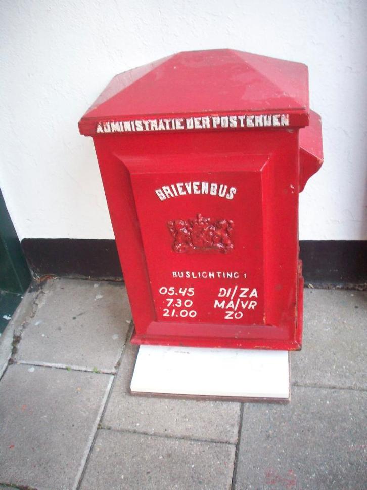 Antieke originele gietijzeren brievenbus, Tuin en Terras, Brievenbussen, Gebruikt, IJzer, Ophalen