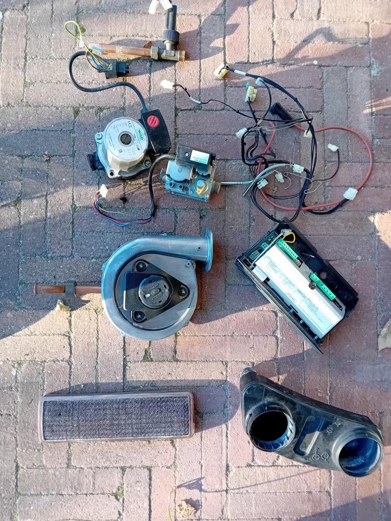 Gebruikte Intergas HRE onderdelen, Gebruikt, Minder dan 30 cm, Hoog rendement (Hr), Cv-ketel of Combi-ketel