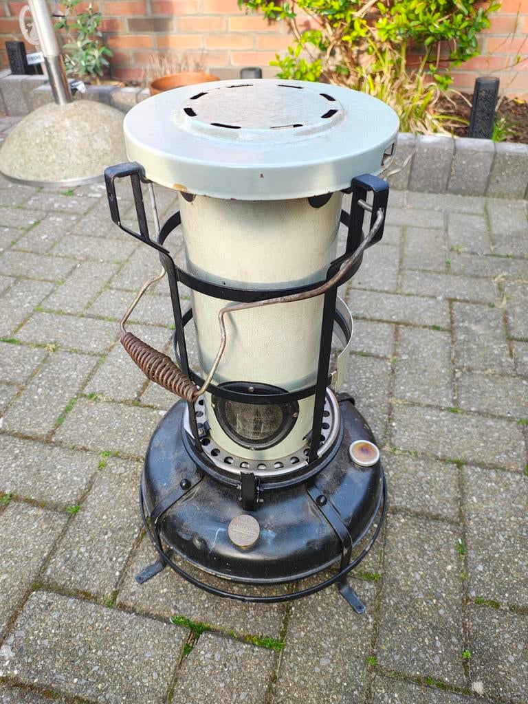 Aladdin petroleum kachel, Huis en Inrichting, Kachels, Gebruikt, Overige brandstoffen, Petroleumkachel, Ophalen of Verzenden