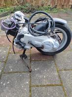 Piaggio Vespa 4T 2V Motorblok met carburateur en achterwiel, Ophalen of Verzenden, Gebruikt, Blok, Piaggio