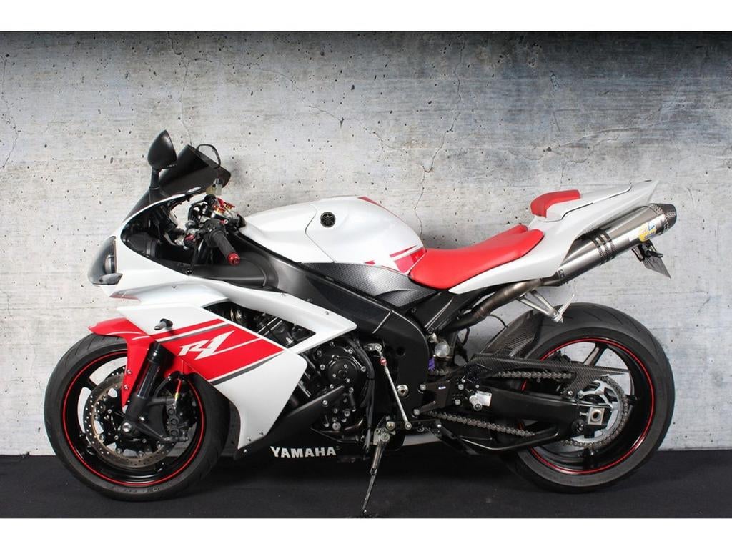 Yamaha YZF R1, 4 cilinders, Motorrijbewijs A, Bedrijf, Onbekend