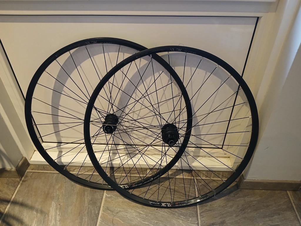 Bulls XC21 Wielset Tubeless Ready 700c/622-21c, Fietsen en Brommers, Fietsonderdelen, Wiel, Gebruikt, Bulls, Ophalen of Verzenden