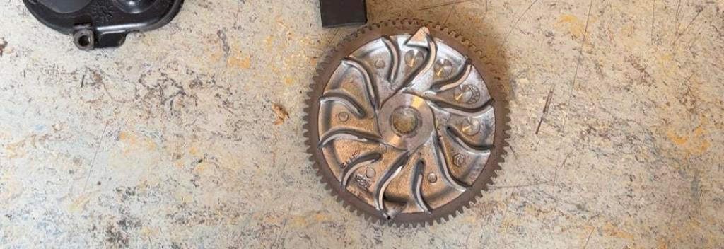 180cc starterkrans piaggio, Ophalen of Verzenden, Zo goed als nieuw, Staal