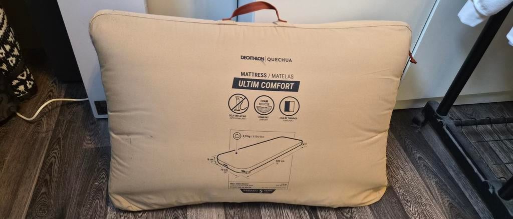 Quechua Ultim Comfort 8 cm slaapmat Decathlon, Caravans en Kamperen, Luchtbedden, Ophalen, Zo goed als nieuw