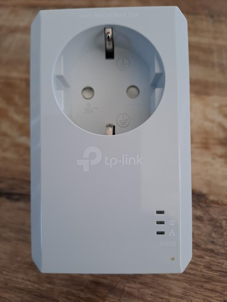 TP-Link AV600 Powerline Adapter (TL-PA4010P) V4.0, Ophalen of Verzenden, Zo goed als nieuw