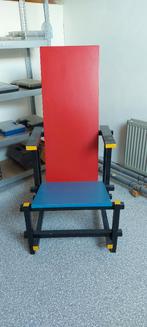 Rietveld stoel, Ophalen