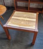 Salontafel met marmeren blad en houten onderstel, Ophalen, Gebruikt, Vierkant, 50 tot 100 cm