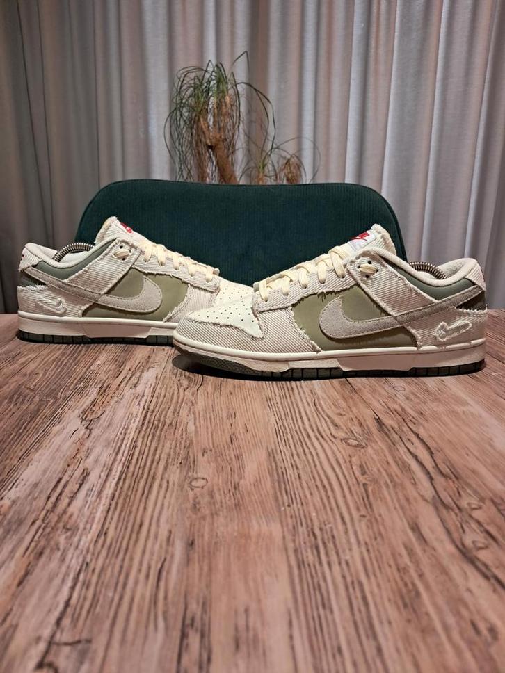 Nike Dunk Low Special Edition 'Canvas - Dark Stucco' Size 42, Kleding | Heren, Schoenen, Gedragen, Sneakers of Gympen, Overige kleuren