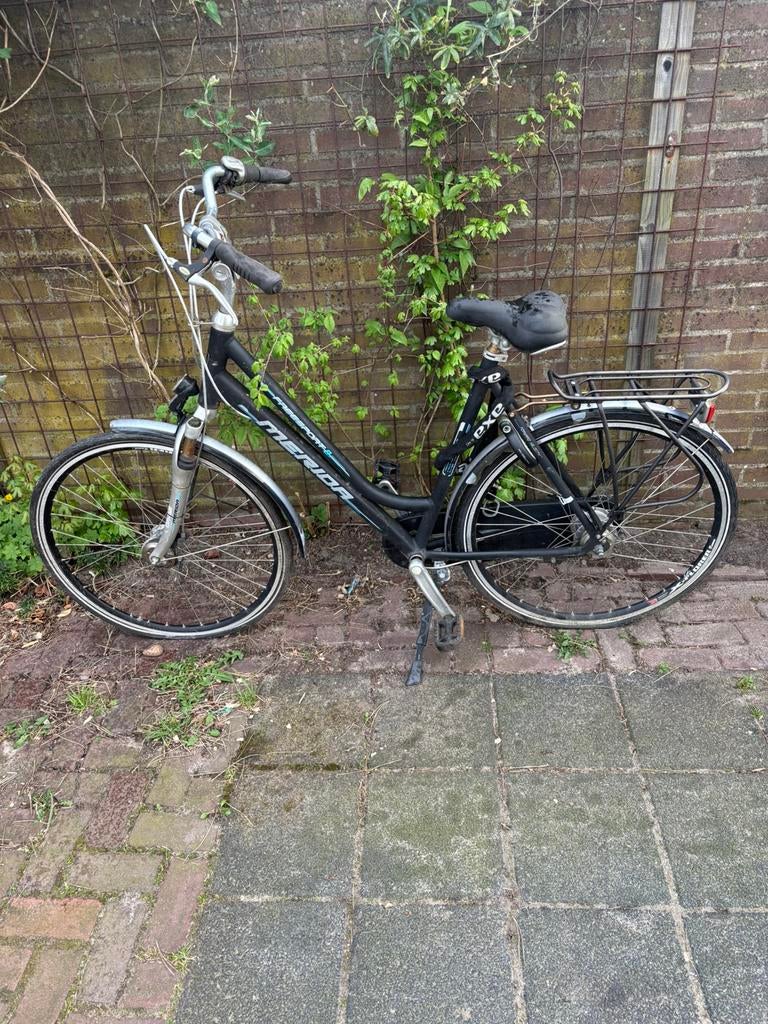 Merida damesfiets 28inch 8 versnellingen, Fietsen en Brommers, Fietsen | Dames | Damesfietsen, Ophalen, Zo goed als nieuw, Overige merken