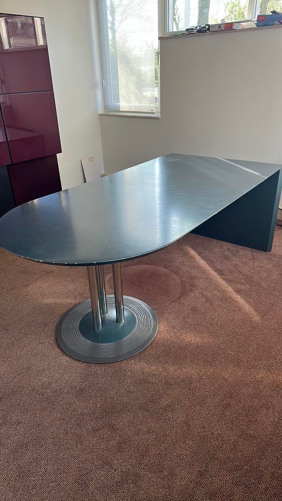 Leolux eettafel groen, Huis en Inrichting, Ophalen, 50 tot 100 cm, Zo goed als nieuw, Minder dan 50 cm