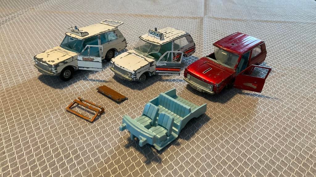Range Rover Dinky Toys voor onderdelen, Ophalen of Verzenden, Gebruikt, Auto, Dinky Toys